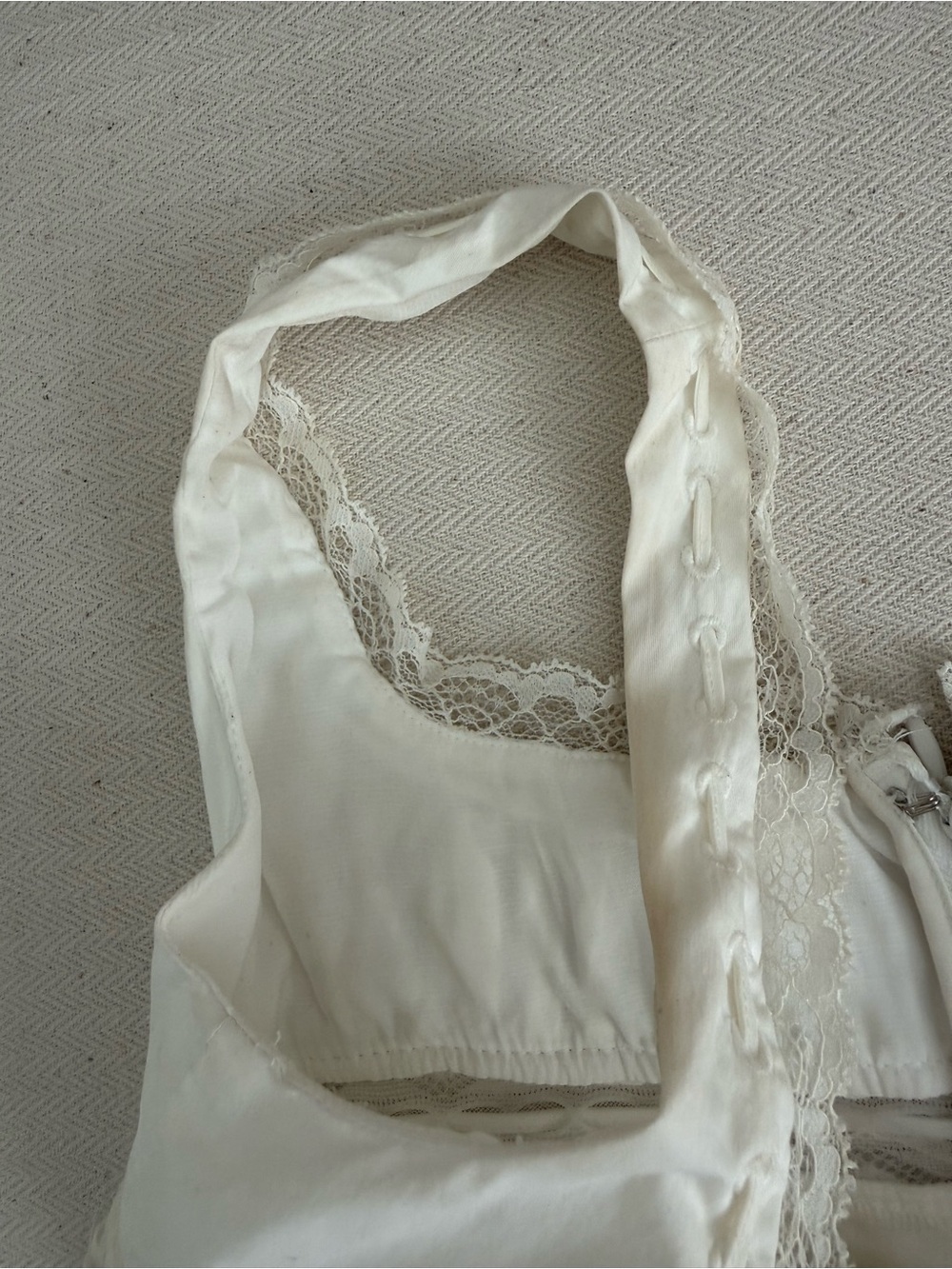 House of CB White Lace-Trim Sleeveless Dress - Picture 7 of 14